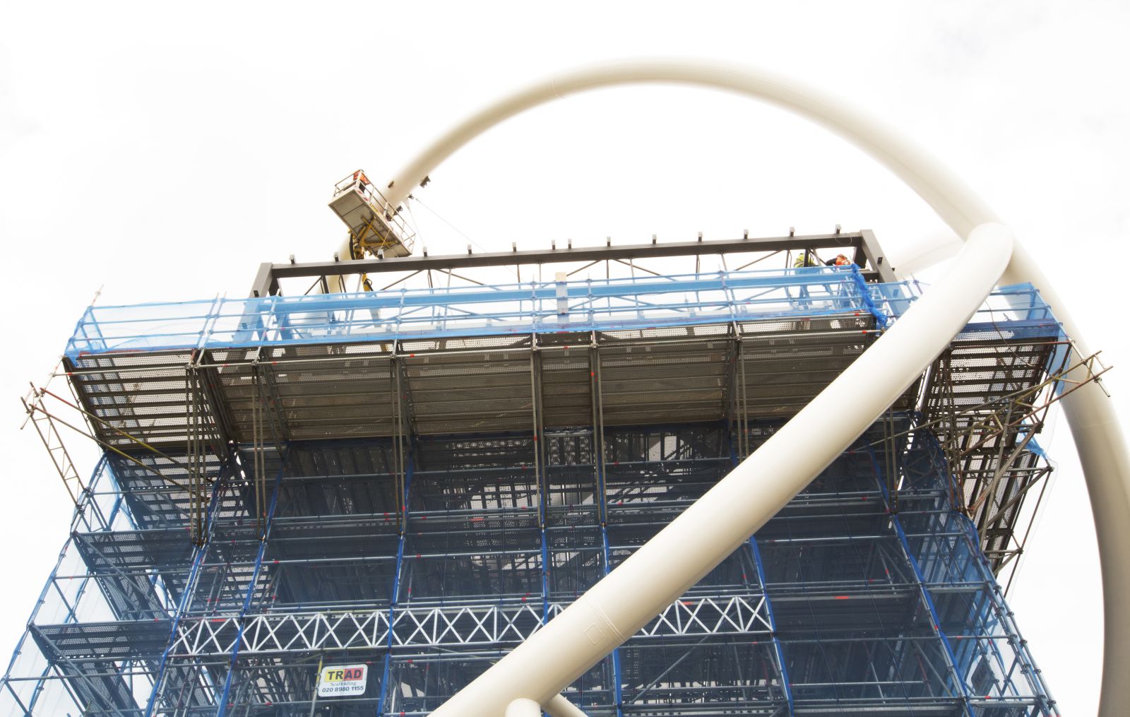 TRAD Scaffolding Wandsworth Roundabout London